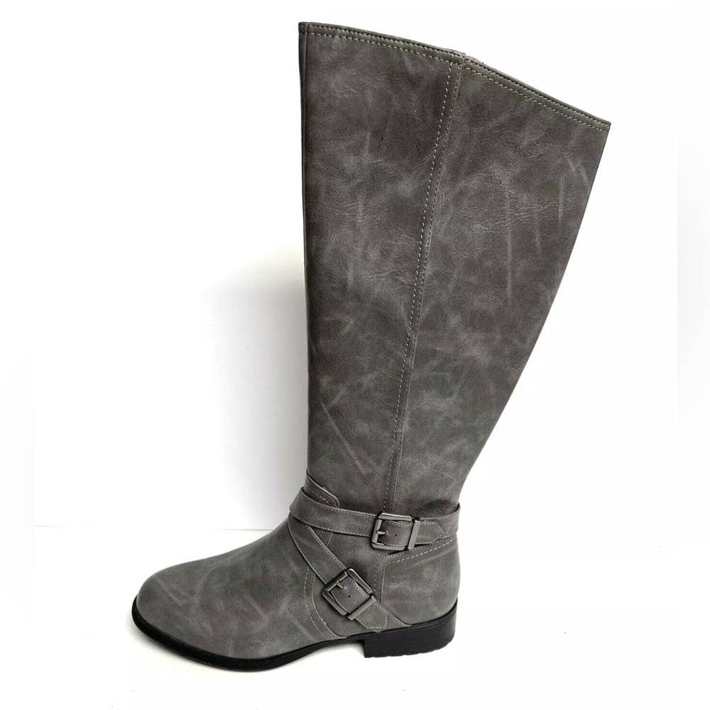 LifeStride Women’s Xion, Gray Leather Boots, Size 7.5 Wide.